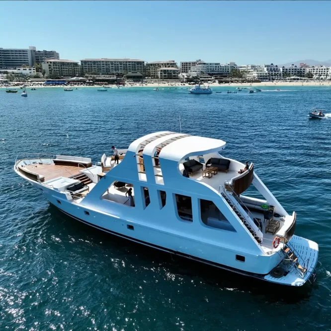 100 ft Ozean Luxe Charters, Rent Yacht Cabo, Cabo Yacht Charters, Private Yacht Cabo, Yate Los Cabos, Renta Yate Los Cabos(6)