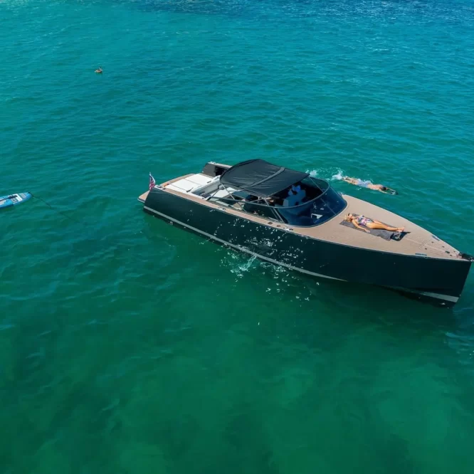 40 ft Ozean Luxe Charters, Rent Yacht Cabo, Cabo Yacht Charters, Private Yacht Cabo, Yate Los Cabos, Renta Yate Los Cabos