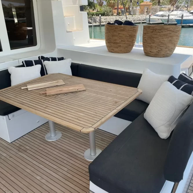 52 ft Ozean Luxe Charters, Rent Yacht Cabo, Cabo Yacht Charters, Private Yacht Cabo, Yate Los Cabos, Renta Yate Los Cabos(7)