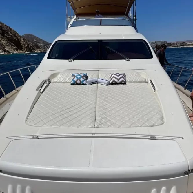 80 ft Ozean Luxe Charters, Rent Yacht Cabo, Cabo Yacht Charters, Private Yacht Cabo, Yate Los Cabos, Renta Yate Los Cabos(4)