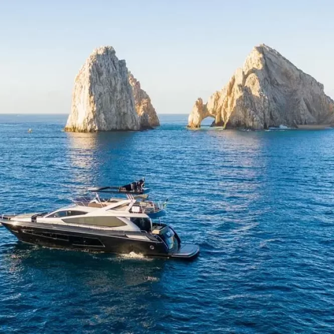 80 ft Ozean Luxe Charters, Rent Yacht Cabo, Cabo Yacht Charters, Private Yacht Cabo, Yate Los Cabos, Renta Yate Los Cabos(6)