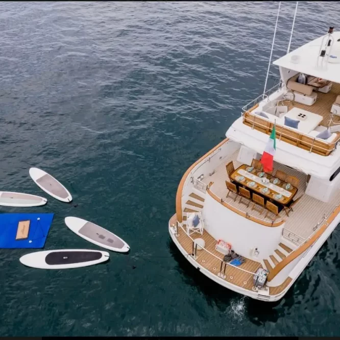 85 ft Ozean Luxe Charters, Rent Yacht Cabo, Cabo Yacht Charters, Private Yacht Cabo, Yate Los Cabos, Renta Yate Los Cabos.JPG(12)